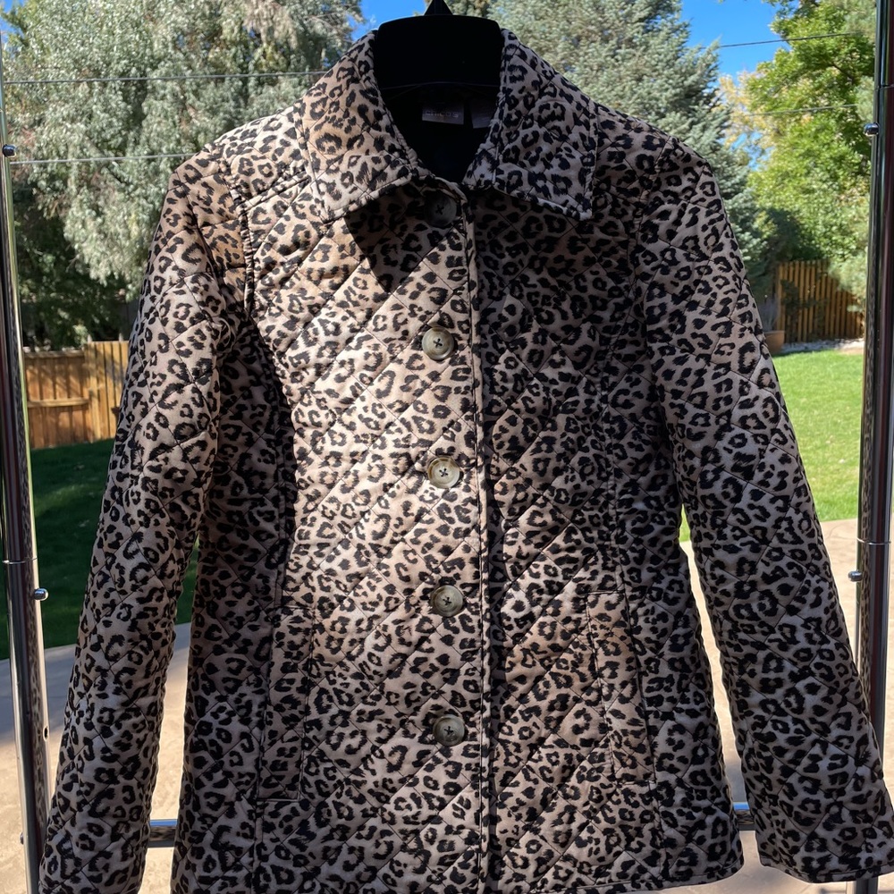 Chico’s Animal Print Quilted Nylon Jacket Button Front Size 00